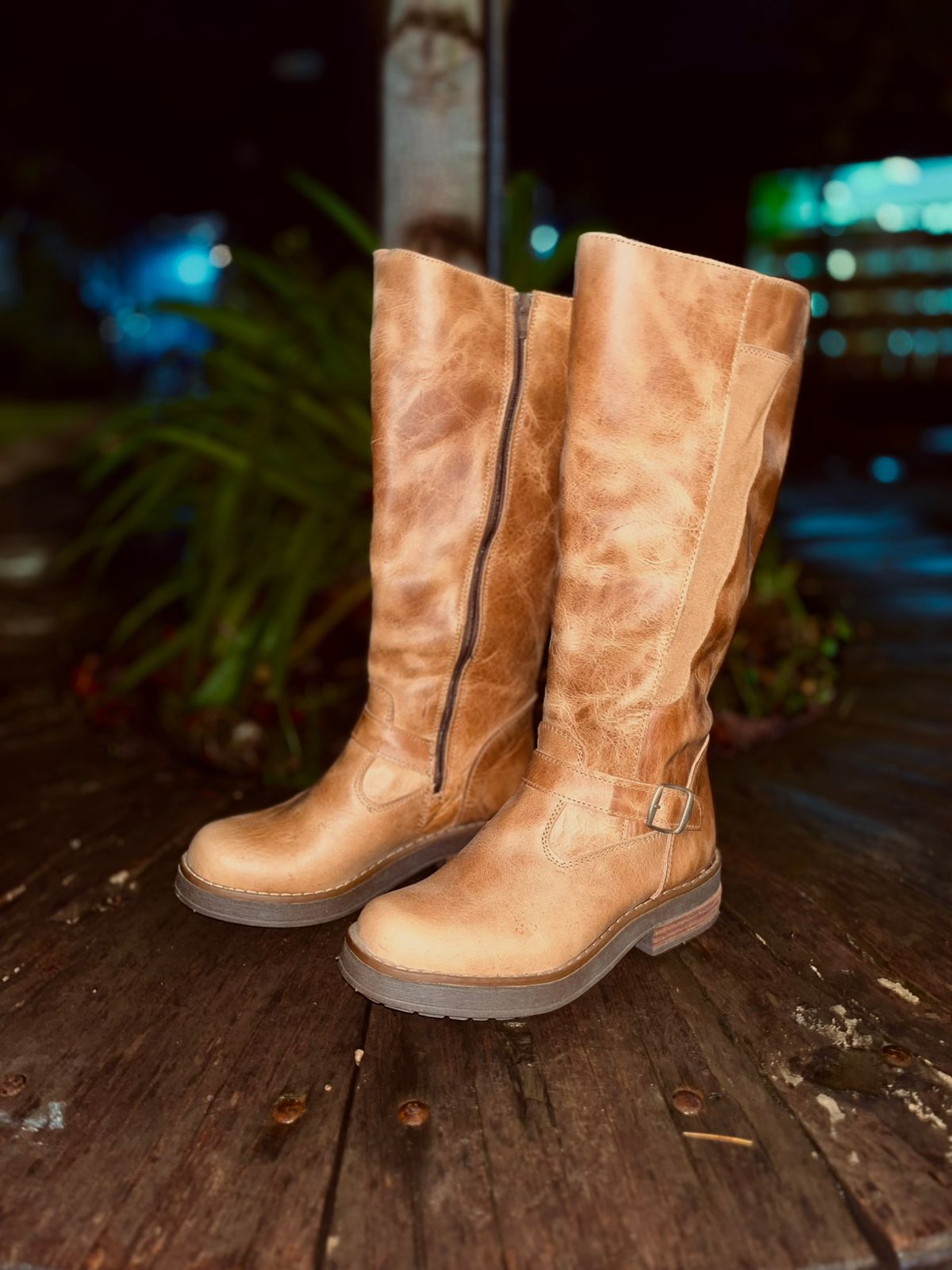Bota Dublín cuero camel c/hebilla