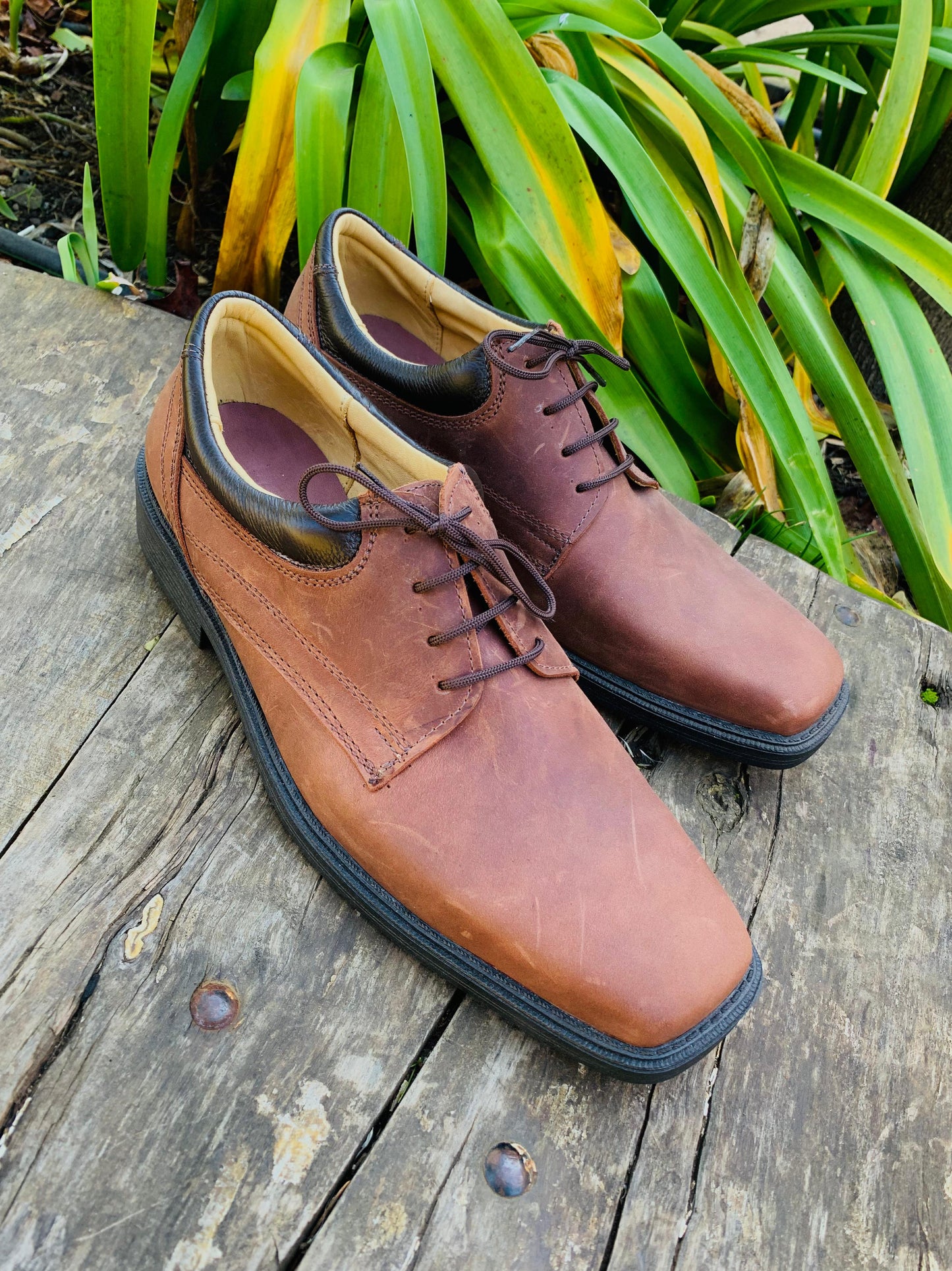 Zapato hombre cuero cafe engrasado pta cuadrada