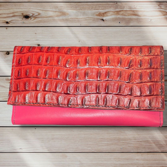 Billetera mujer cuero rojo croco c/fucsia